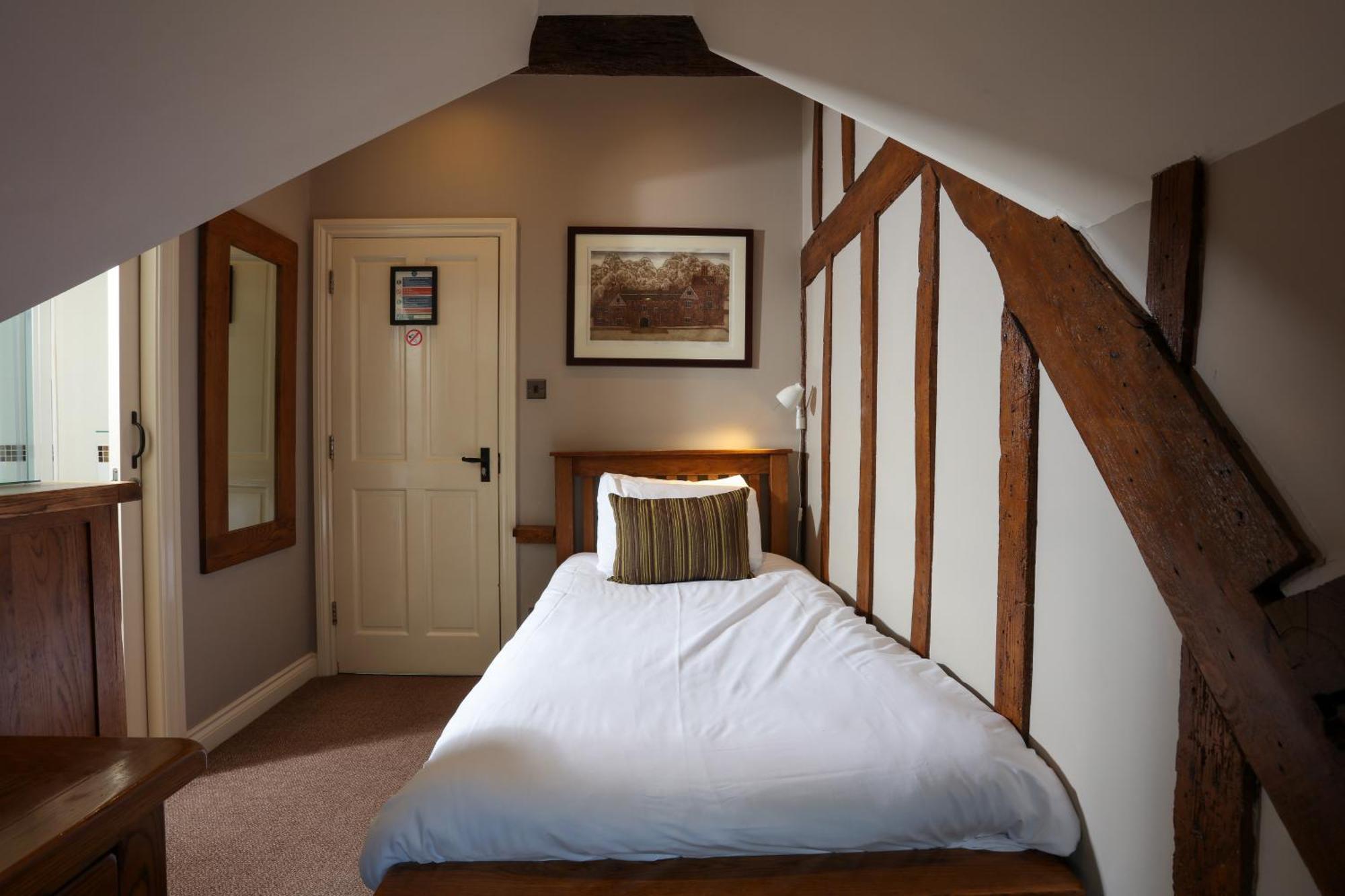 Broom Hall Inn Room photo